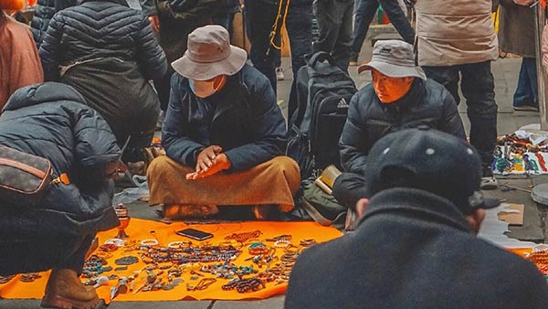 Tromsikhang / Chongsaikang Market