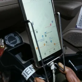 Auto Rickshaw Mobile Holder,Mobile stand