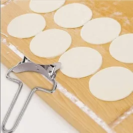 Manual Stainless Steel Puri Cutter Roller Machine with Handle for Home Baking Tools for Women girs,Dough Circle Roller Cutter for Kitchen,Poori Cutter Roller(Pack of 1)